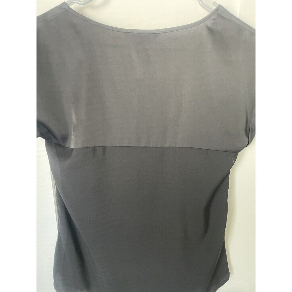 Express Women's Blouse Shirt Top Size XSmall Black Silky - Picture 2 of 6